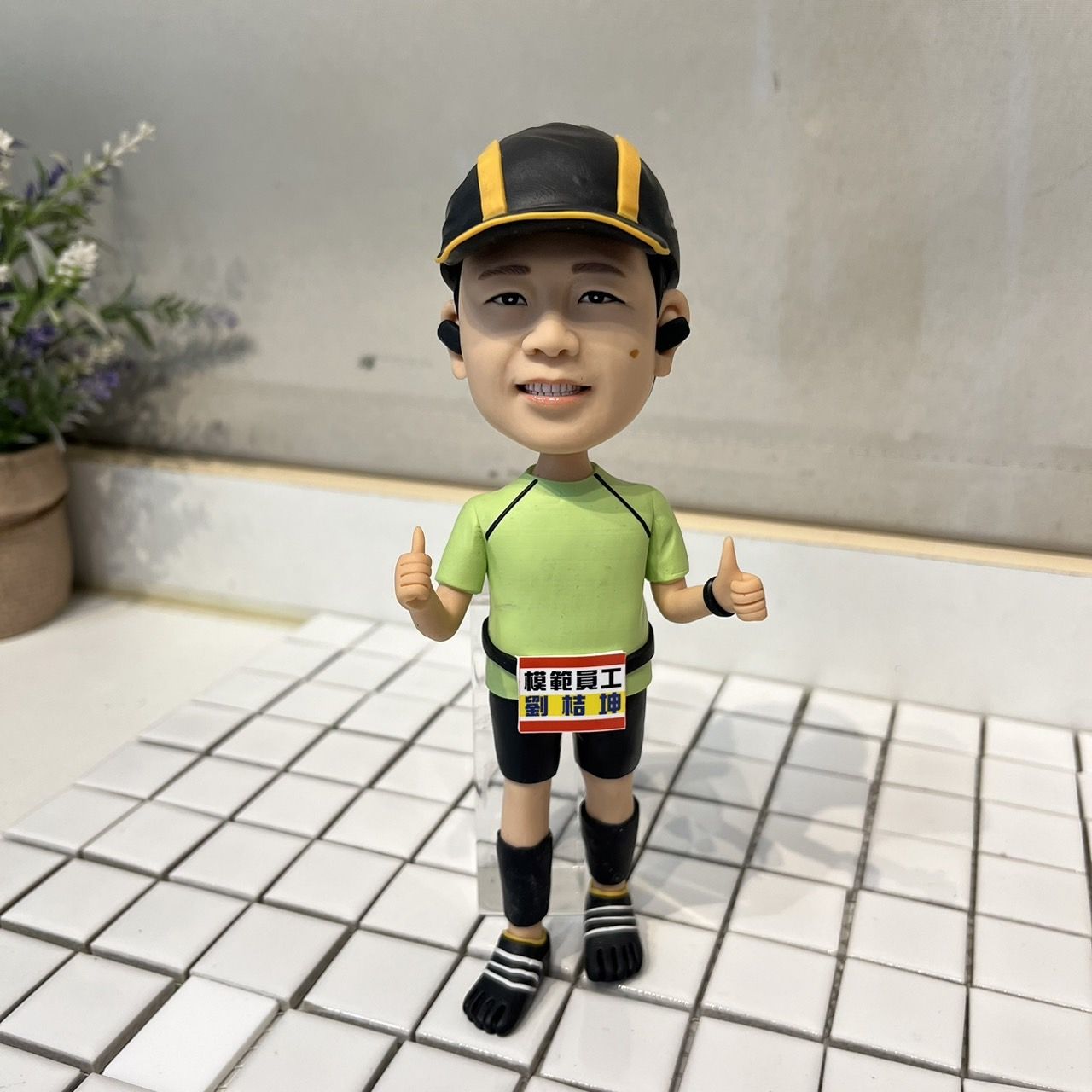 運動風公仔
