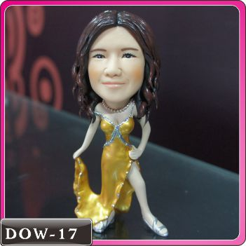 美女公仔