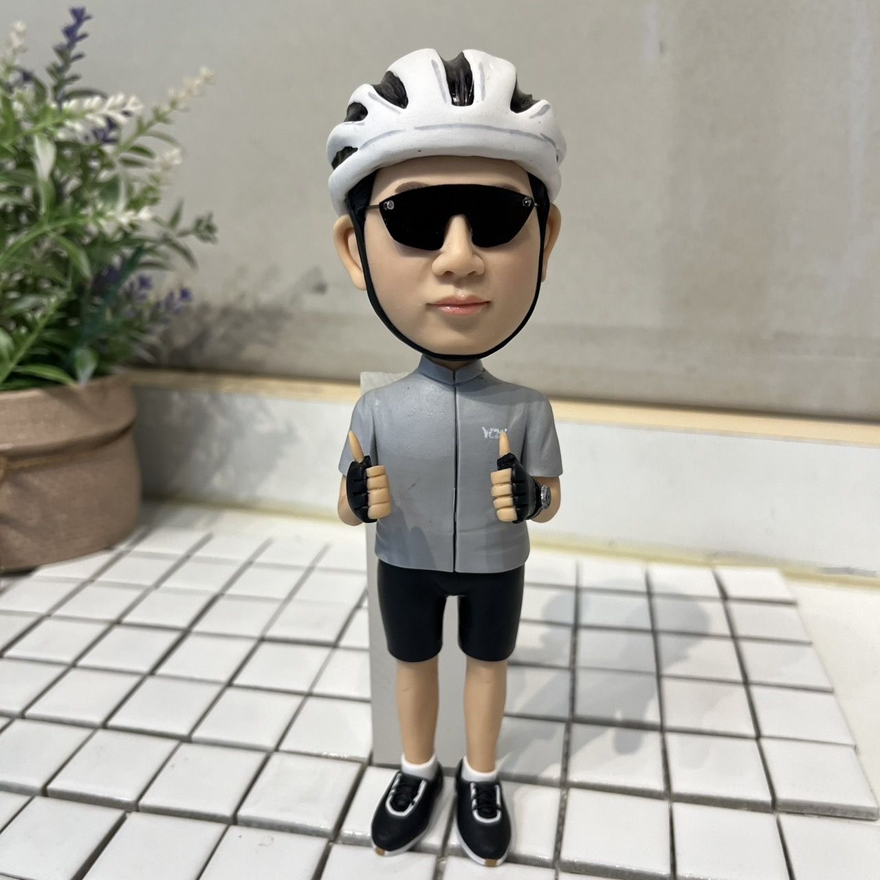運動風公仔