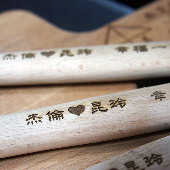 原木環保筷組雕刻