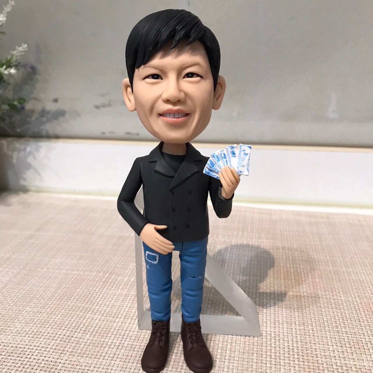 型男公仔